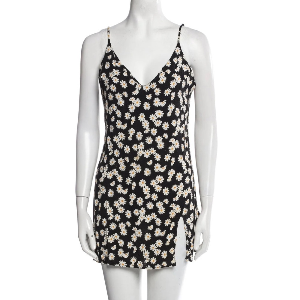 Reformation Marlowe Daisy dress